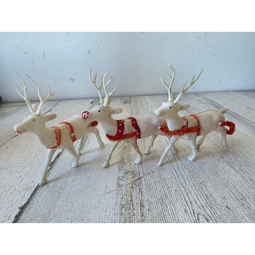 Vintage plastic reindeer Xmas statue figurine decor deer slay